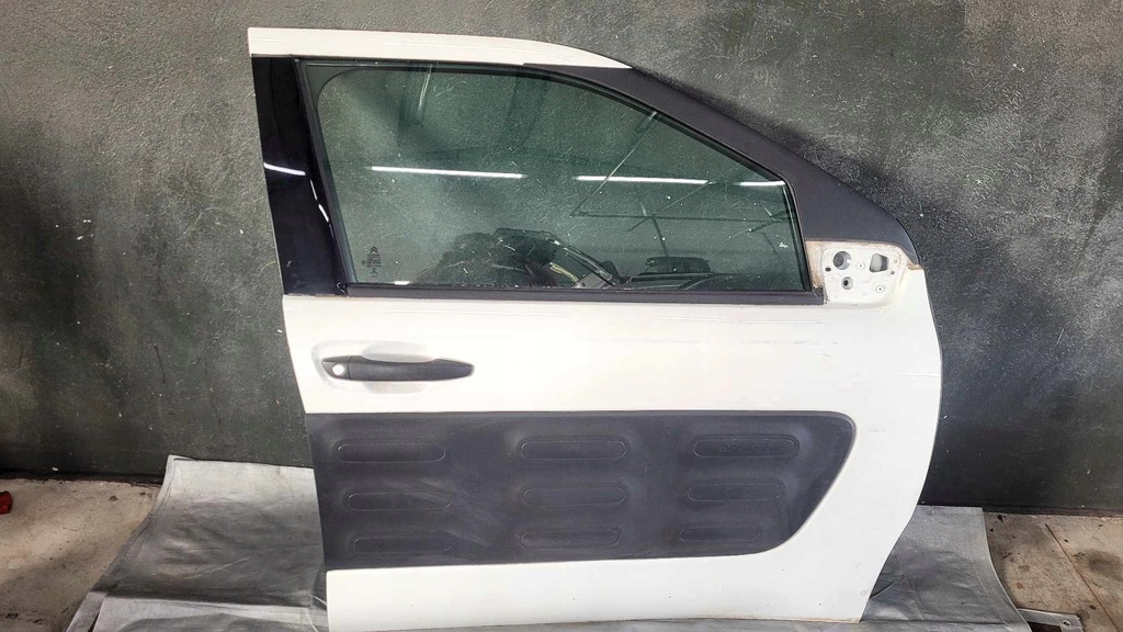 фото №1, Дверь передние правое citroen c4 cactus ewpb
