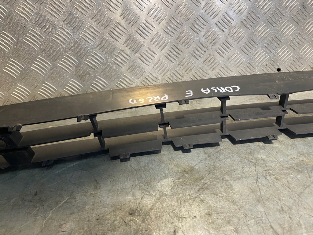 фото №6, Решітка бампера перед середня нижня opel corsa e