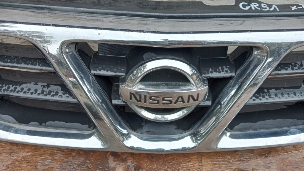 фото №3, Nissan x-trail t30 решётка радиатора решётка радиатора хром