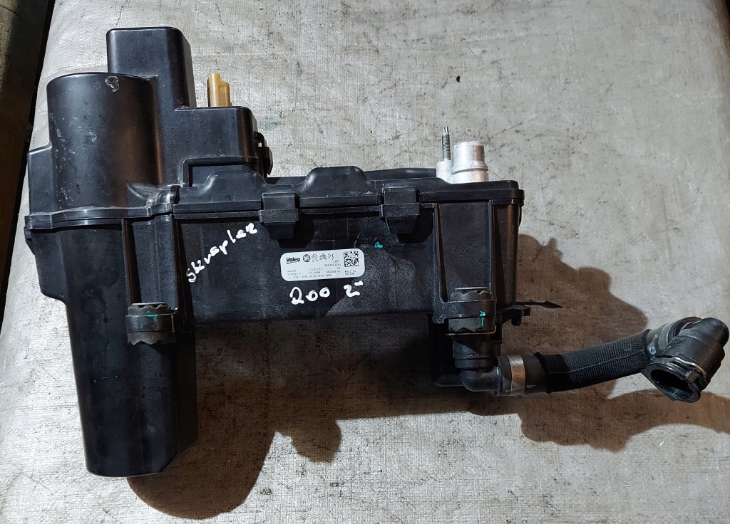 фото №1, Opel mokka-e peugeot e208 citroen c4 e-c4 конденсатор осушитель кондиционера