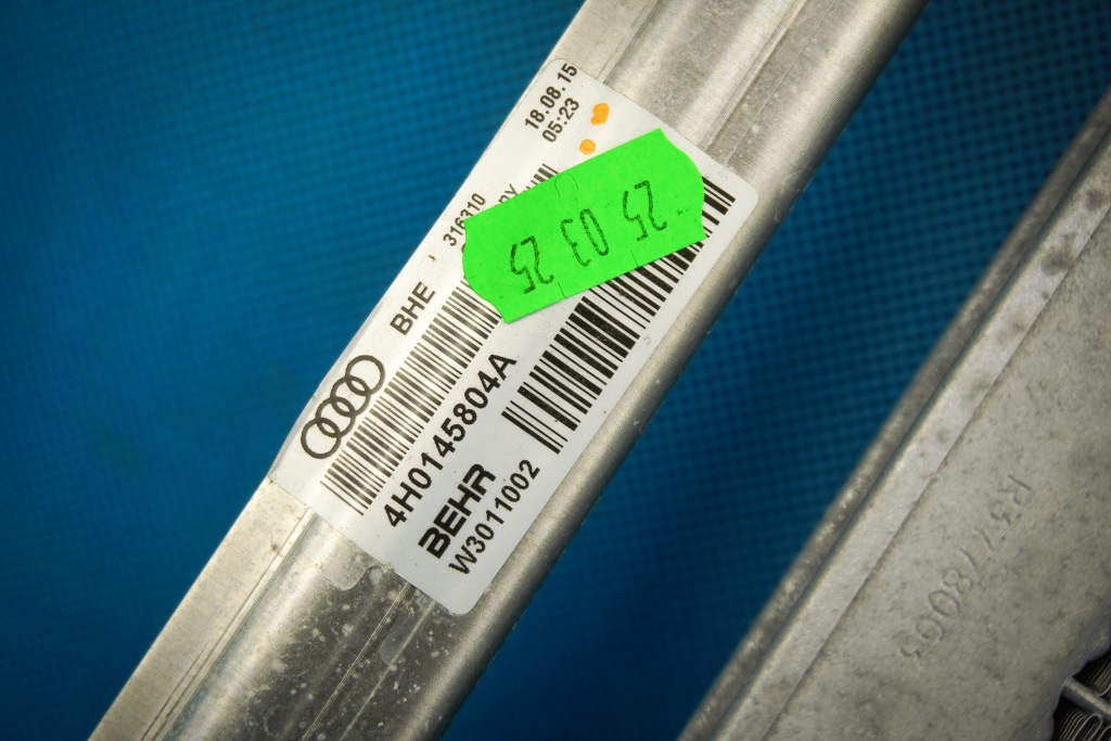 Радиатор воды audi a8 4h 4h0145804a 3.0tfsi 4.0tfsi Киев