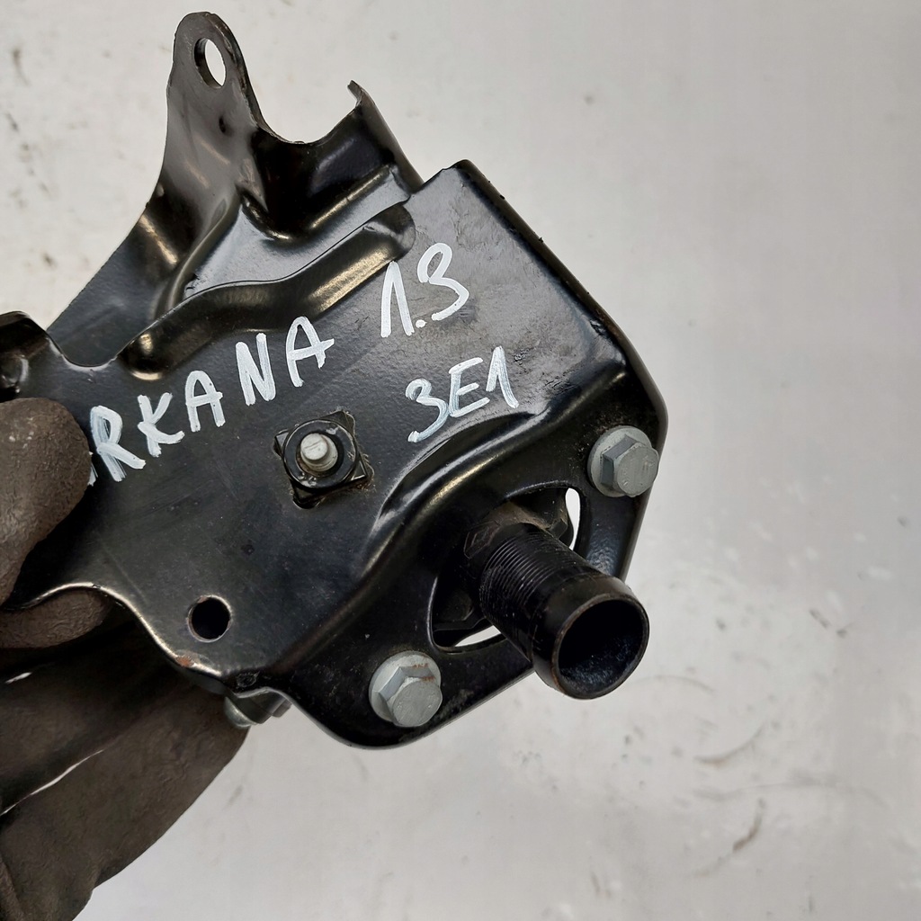 фото №6, Renault arkana 1,3tce помпа wody клапан управляющий + кронштейн 320936277r