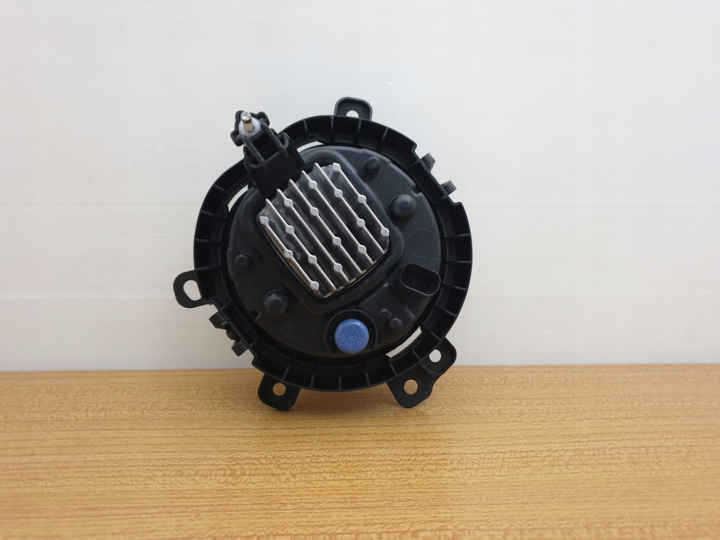 Mini cooper clubman s правый противотуманная фара led drl 19-20r Цена