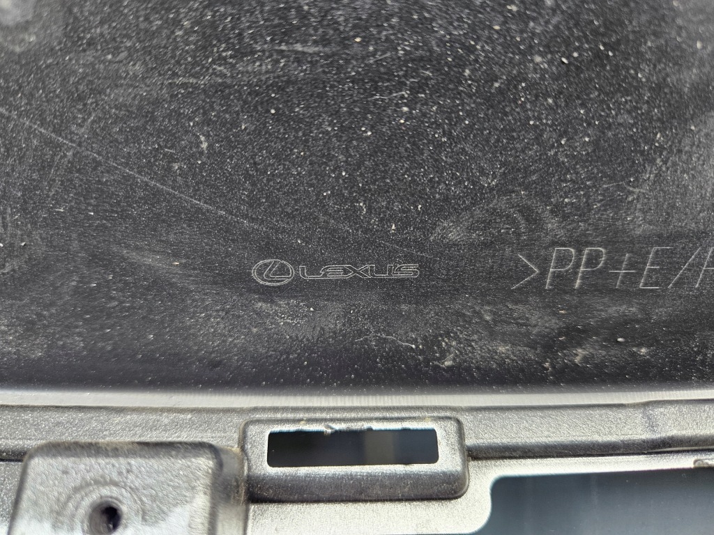 Бампер перед передний lexus rx 5 v 52119-48850 хороший + решётка радиатора + dol + решётка Доставка