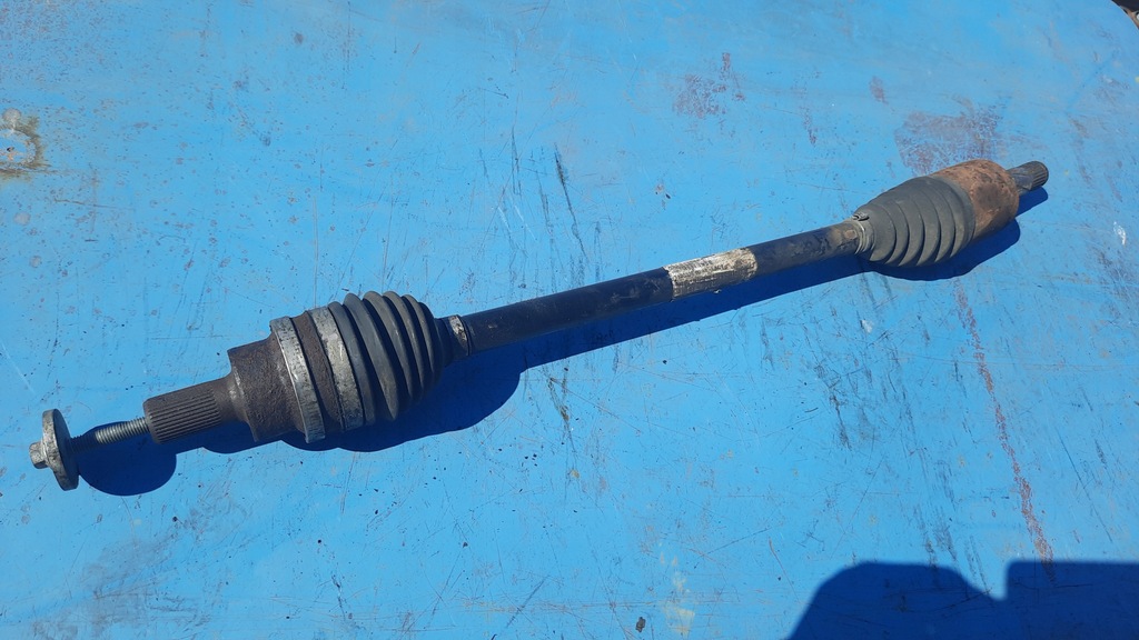 фото №1, Привідний вал задня 31259504 volvo xc60