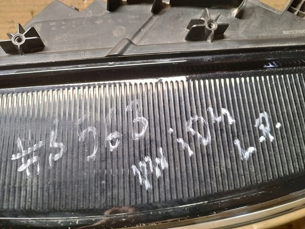 фото №6, Лампа перед передня ліва vw id4 11b941005