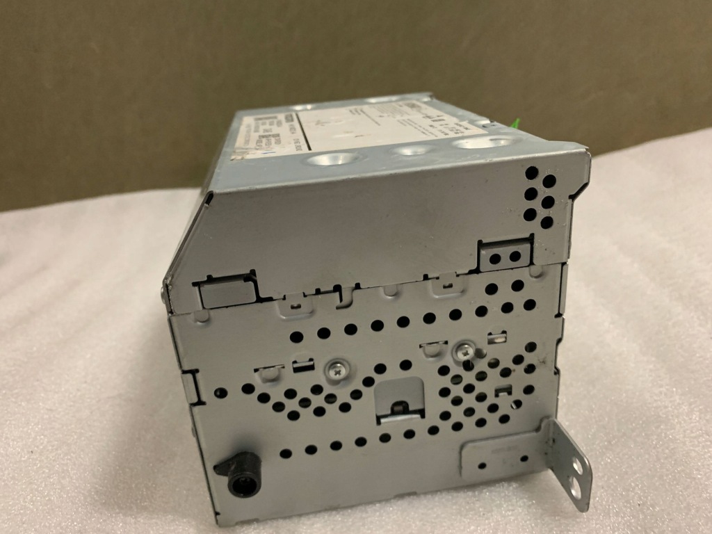 фото №3, Volvo xc90 2016 панель / радиопроигрыватель cd/dvd/gps 31483225aa