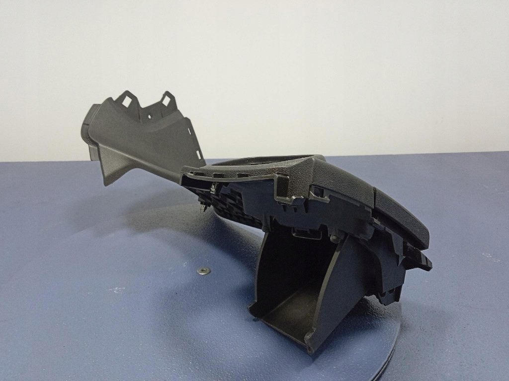 Opel zafira c iii рестайлинг  2016- защита пластиковая под руль 13293522 Недорого