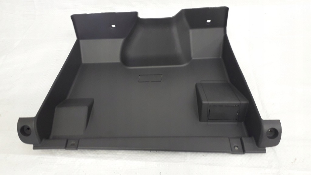 фото №13, Корпус кришка бардачка seat ibiza 6l1857103b