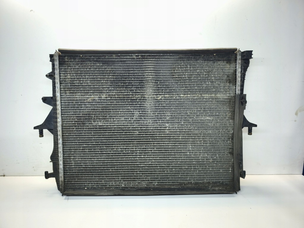 Радіатор води audi q7 4l 3.0 tdi 7l6121253b в Україні