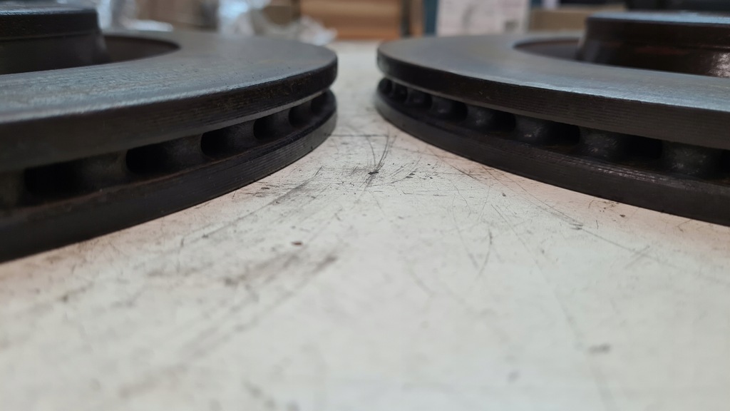 фото №13, Суппорты тормозные диски 330mm тормозные колодки audi a4 s4 b8 a4 s5 a6