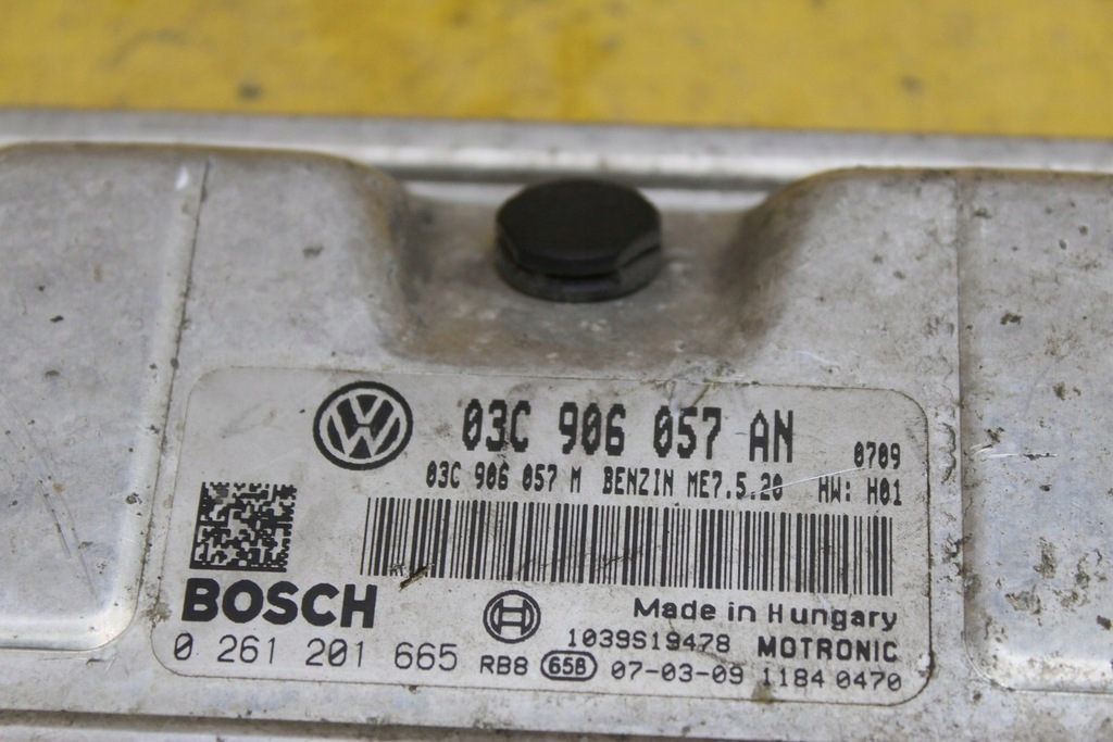 фото №5, Бортовой компьютер двигателя roomster 1.6b 03c906057an