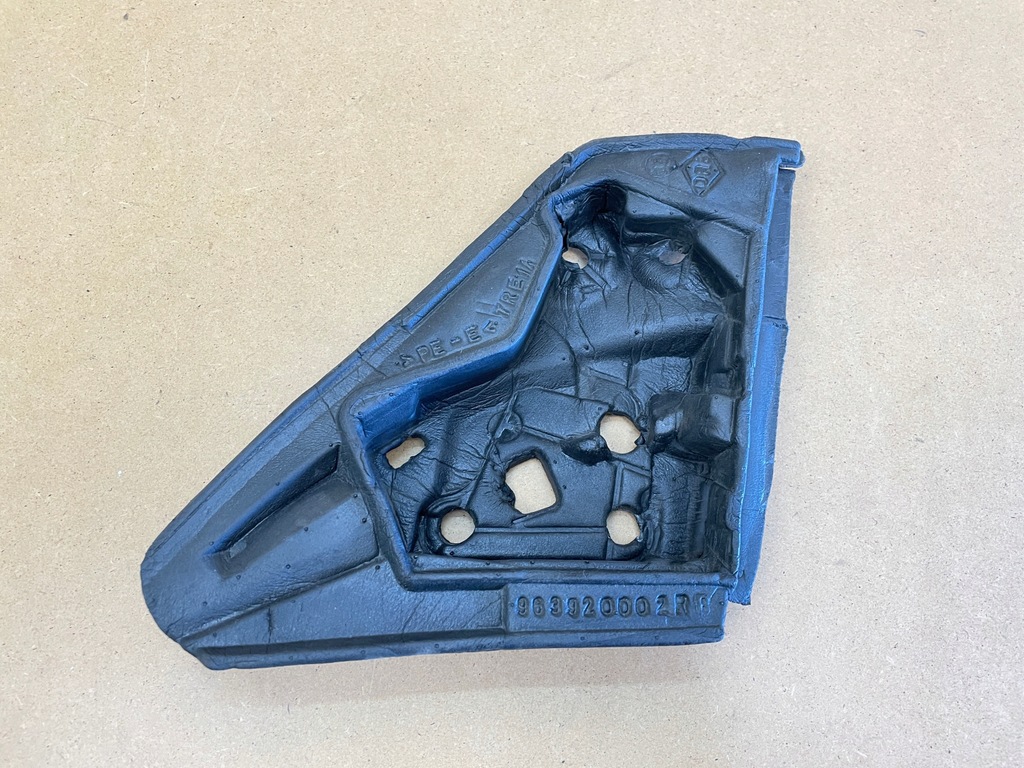 фото №1, Пена pod зеркало правая renault megane iii 3