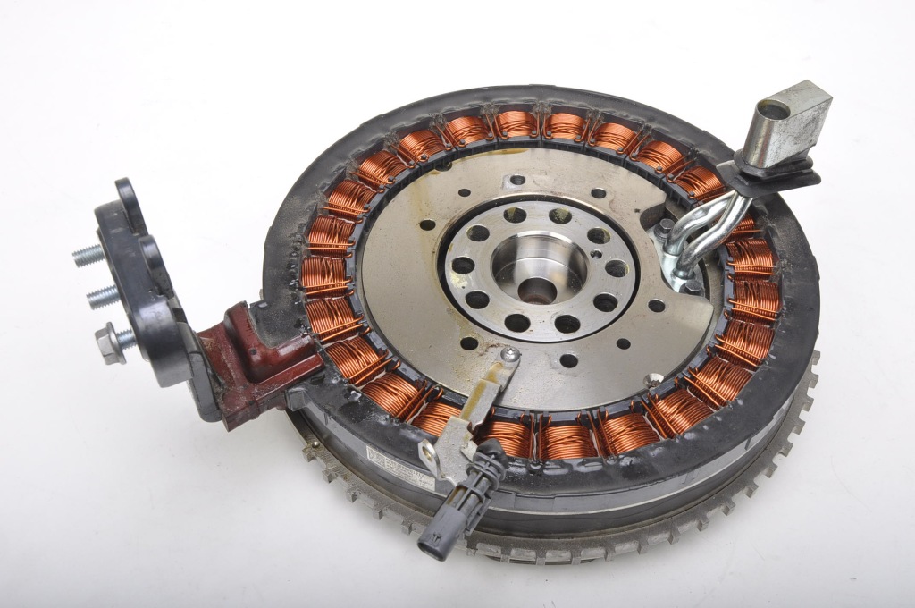 Xc60 2 xc90 v60 2 2.0 16v t6 t8 hybrid двигун електричний 31491811 2020r Зі Шроту