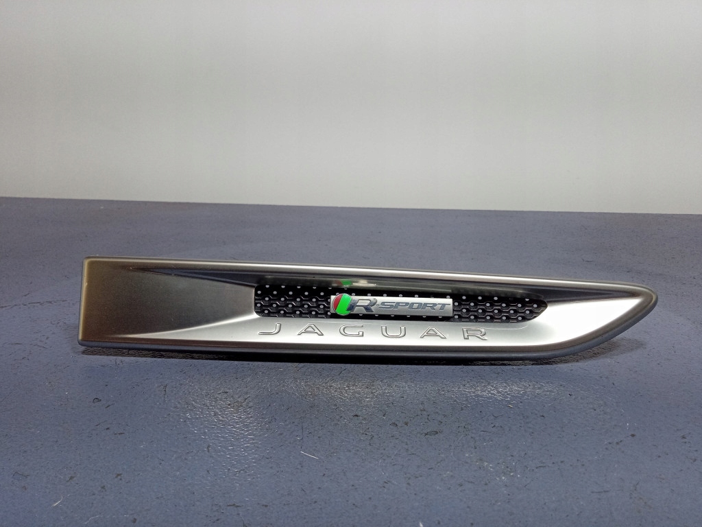 фото №1, Jaguar xf ii x260 молдинг крыла перед правый r-sport gx6m-280b10-ad