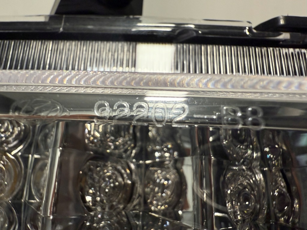 фото №7, Hyundai santa fe 3 лампа противотуманная фара правая 92202b8100