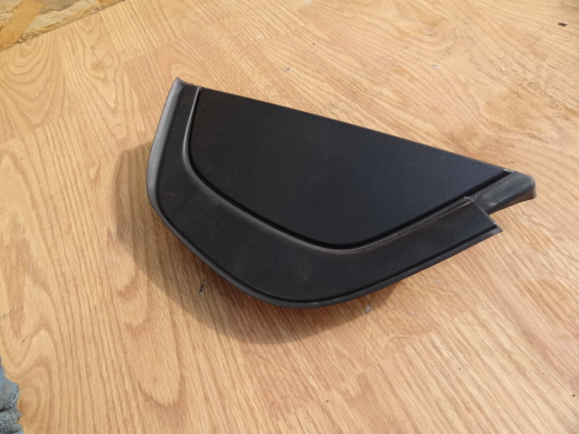 фото №1, Citroen c3 iii 2017 заглушка крила правий задня