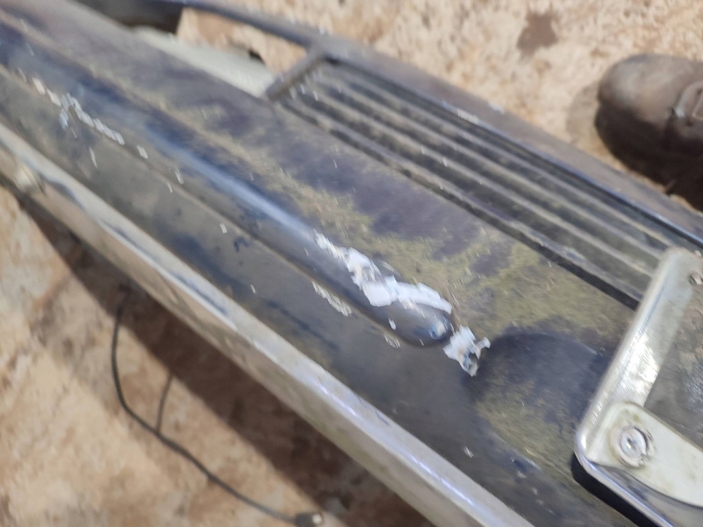 Купити Бампер передній mercedes-benz 380 560sec c126