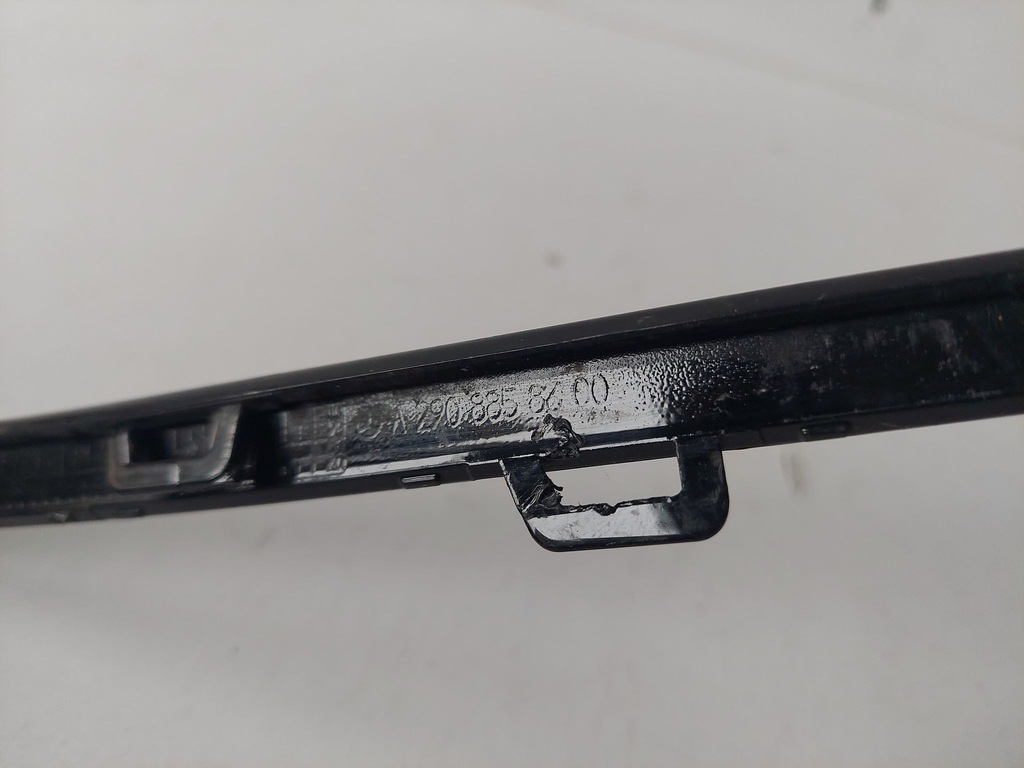 фото №6, Mercedes gt amg w290 молдинг бампера перед левая