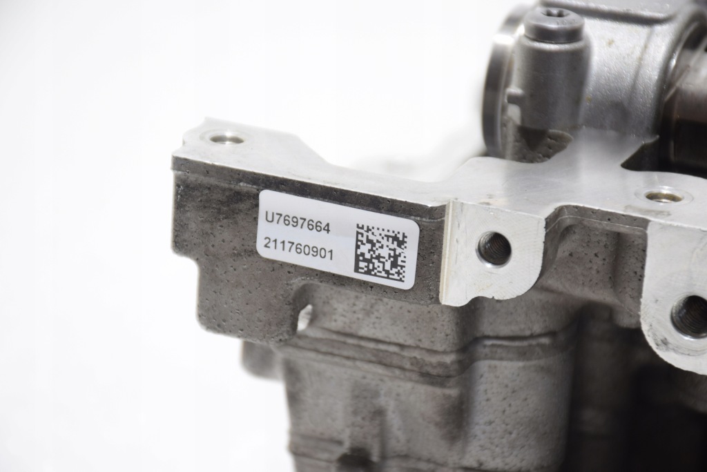 фото №11, Bmw f40 f44 f45 f46 f48 f39 2,0 b48c b48a20a головка вал всмоктуючий випускний