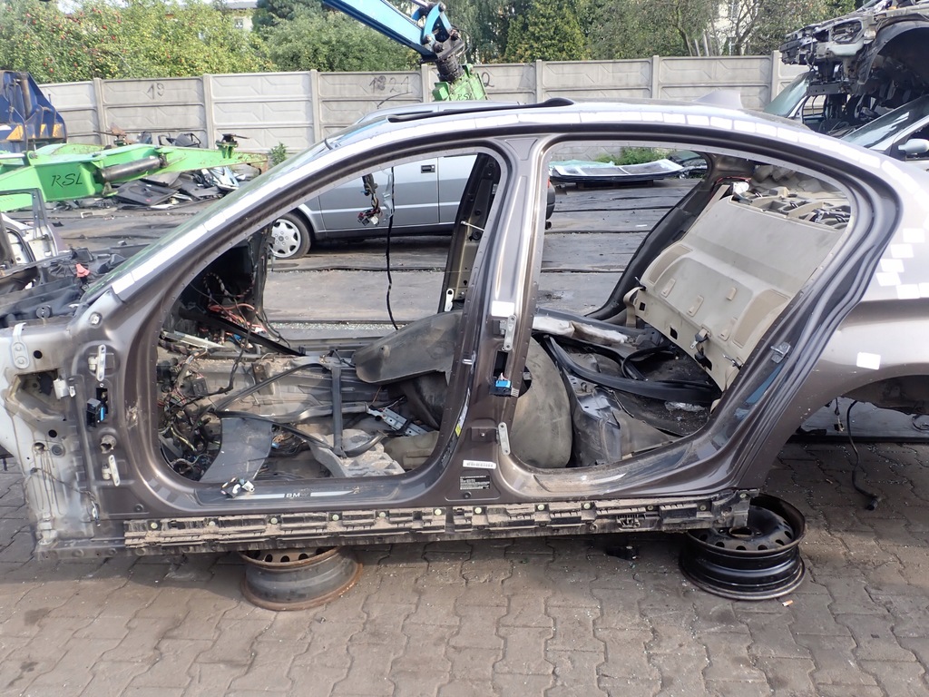 фото №1, Bmw f10 09- поріг лівий блок двигуна середній чверть a17