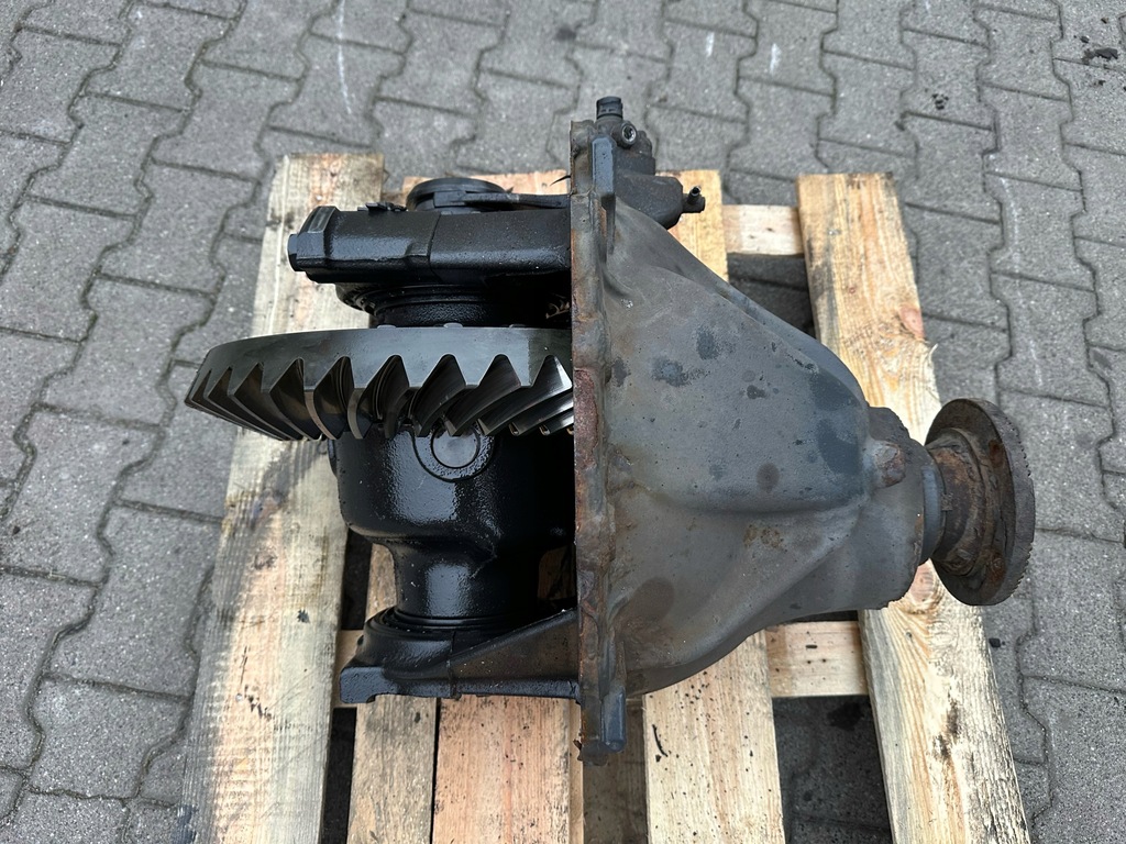 фото №4, Mercedes actros mp4 вкладиш міст диференціал 2.411 головка міст