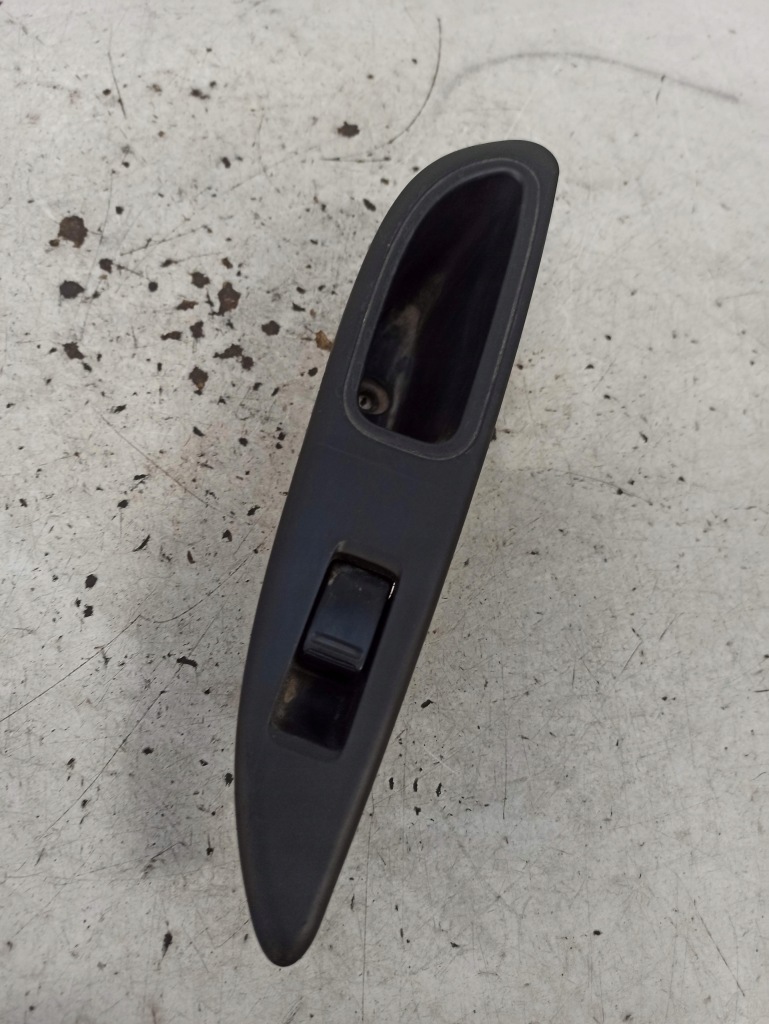 фото №9, Nissan primera p12 панель управление окон водителя левый задняя 82961 av760