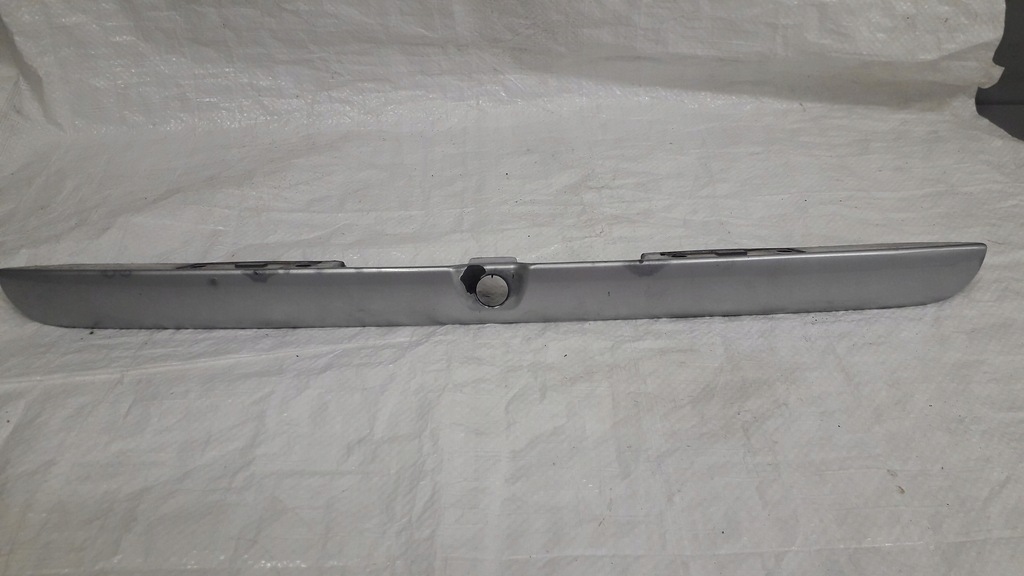 фото №6, Audi a3 8l накладка крышки багажника przed lift