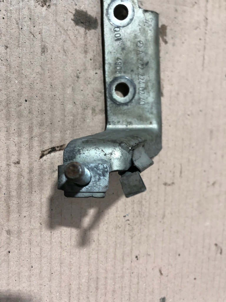 фото №4, Кронштейн, кронштейн mercedes w221 s400 a2722240240