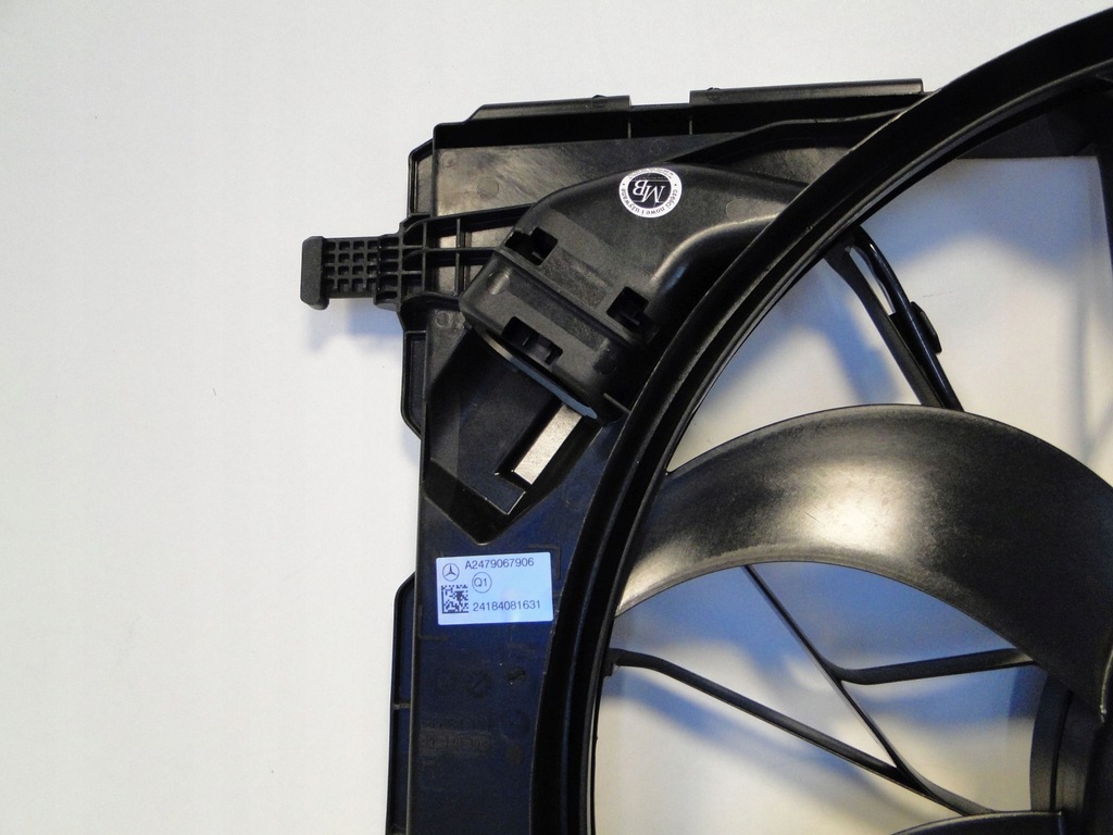 фото №5, Mercedes вентилятор вентилятор b klasa gla glb 247 w247 h247 a2479067906 400w