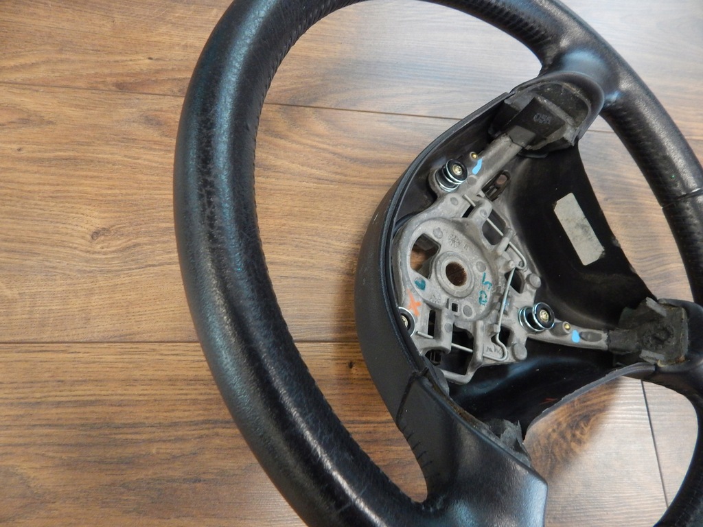 фото №10, Peugeot 307 - воздуховод кожа оригинал