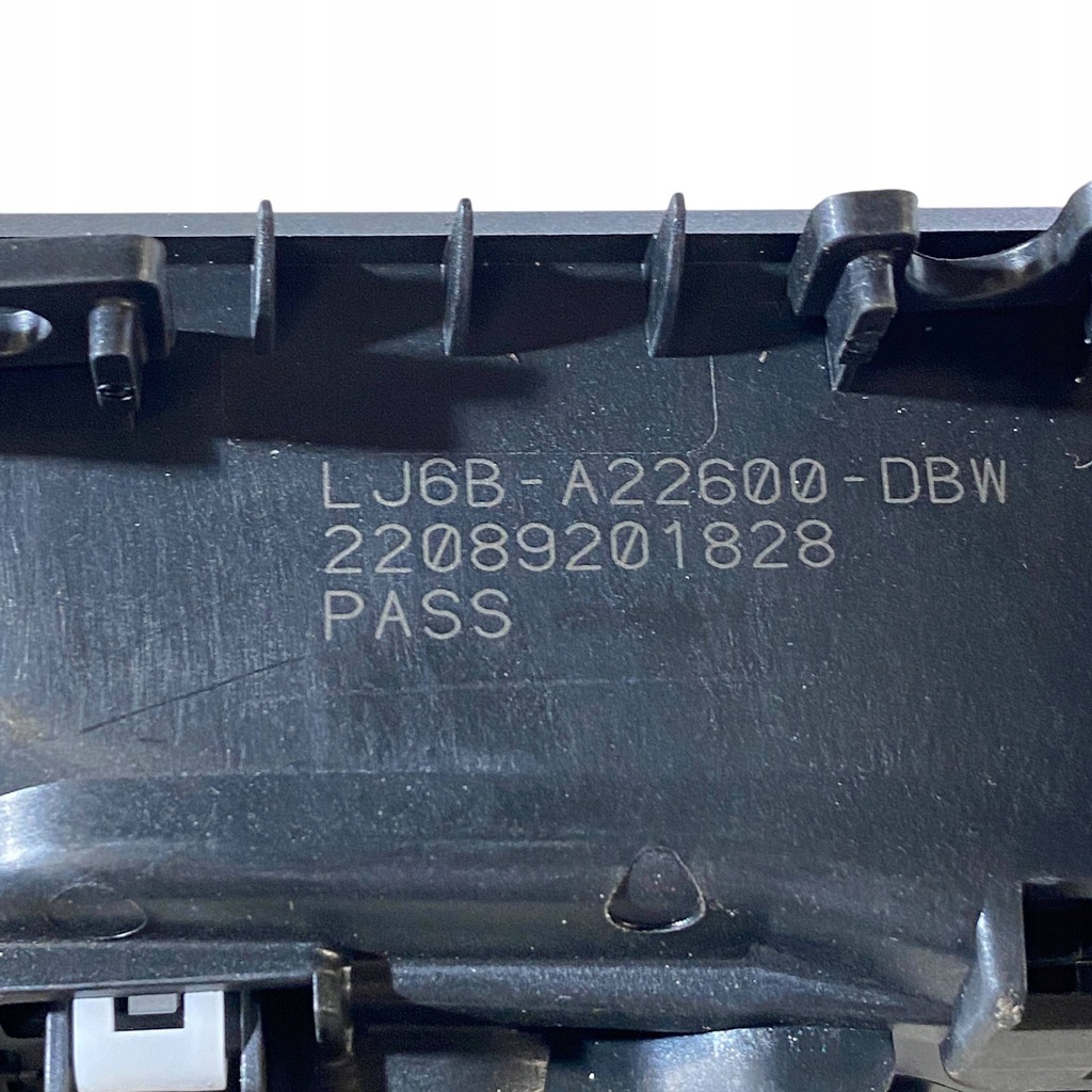 фото №11, Ford escape iv 2022 правая сторона ручка внутренняя дверь передних