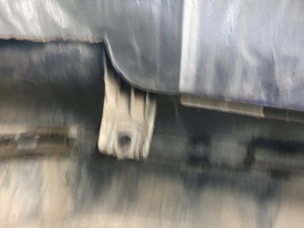 фото №16, Бампер задній seat toledo ii lak. ls5n