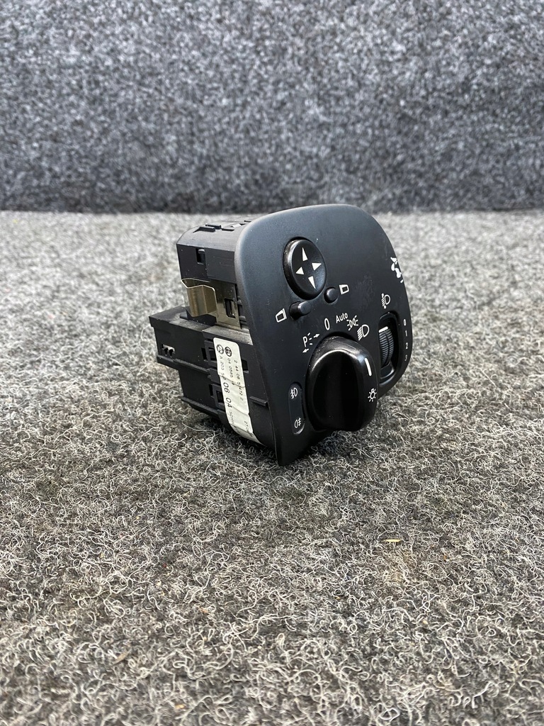 фото №9, Mercedes w203 переключатель света a2035450604