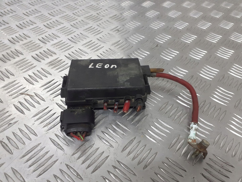фото №1, Коробка предохранителей seat leon i 1.9 tdi
