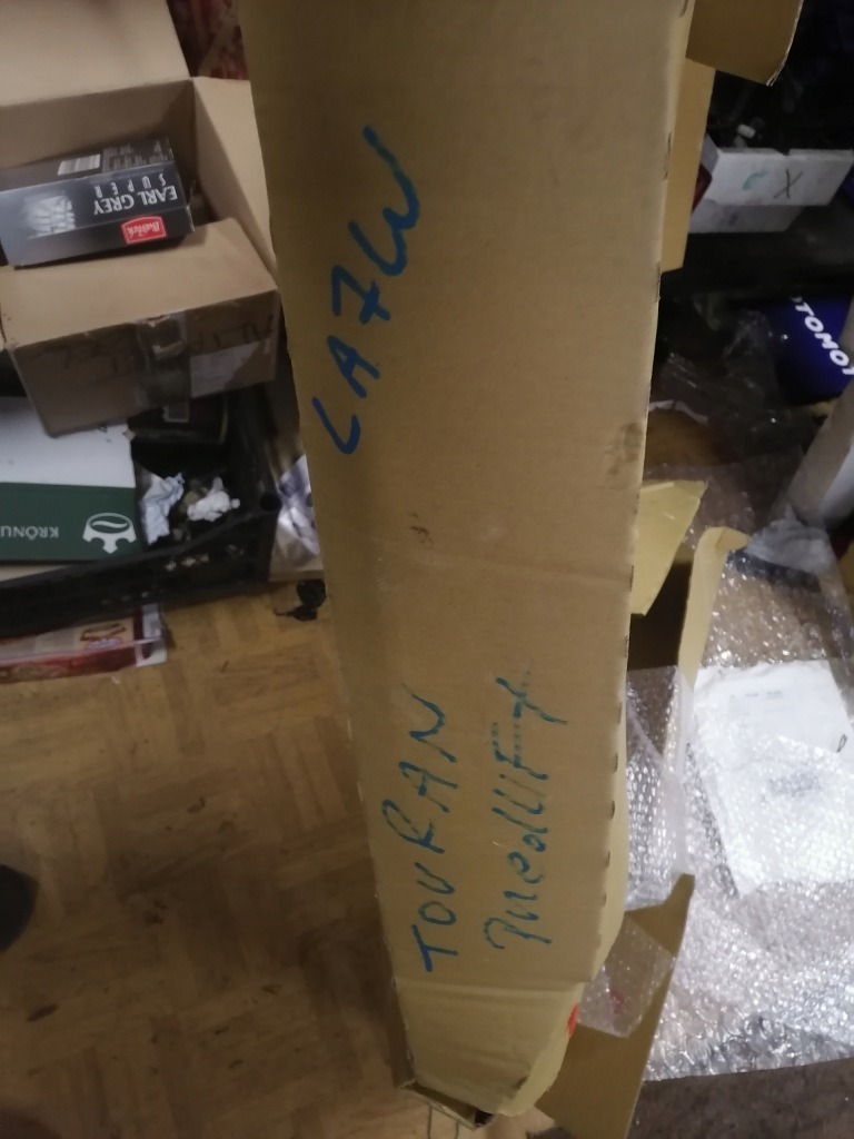 Крыло левый volkswagen touran la7w przedlift Киев