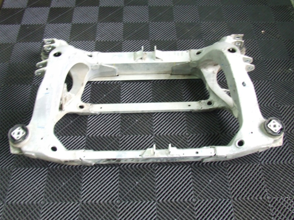 фото №10, Tesla model s підрамник підвіска 1009826-00-a