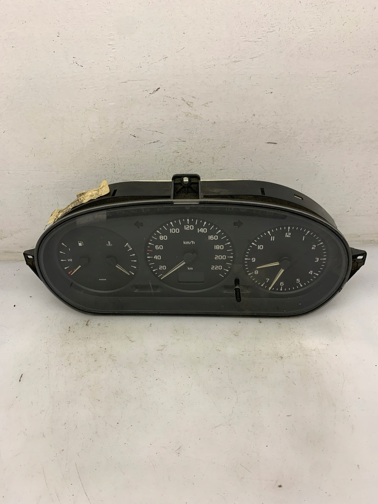 фото №1, Счетчик приборная панель 7700847780d renault