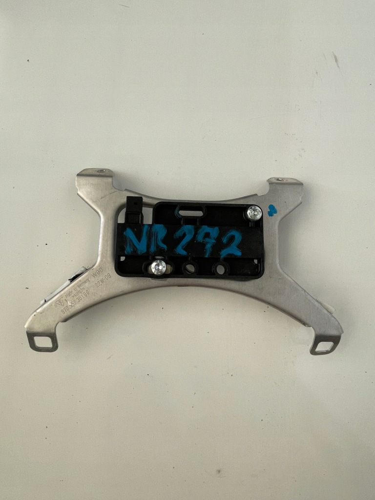 фото №1, Кронштейн консолі porsche panamera 970