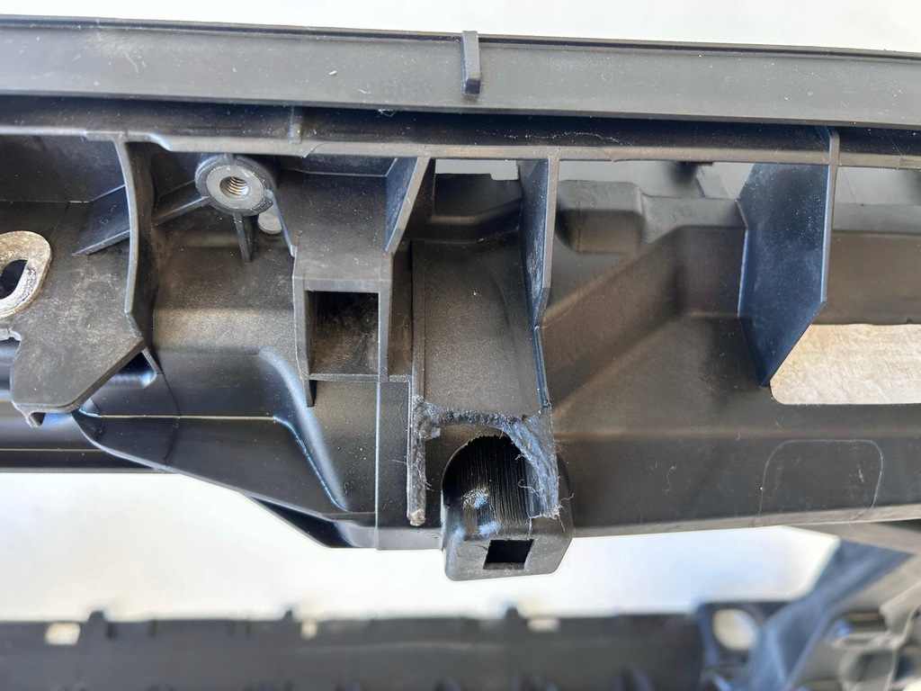 фото №5, Audi a3 8v pas передній підсилювач 8v0805588 a оригінал