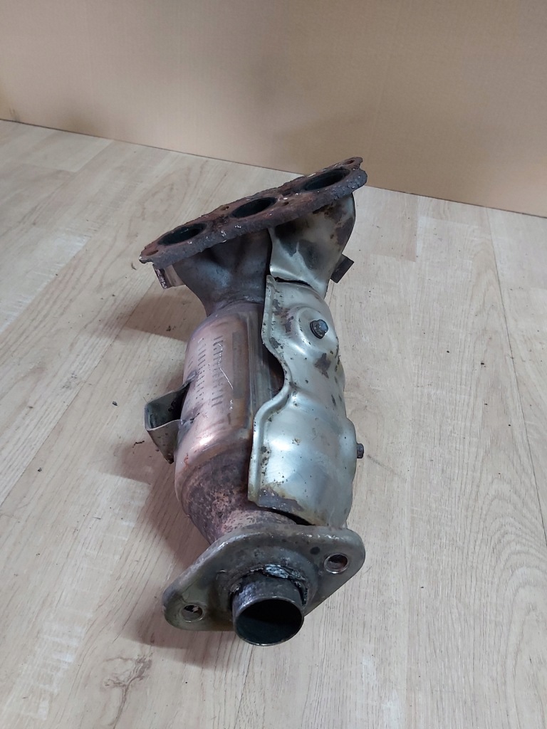 фото №6, Toyota aygo i катализатор коллектор выпускной yaris ii