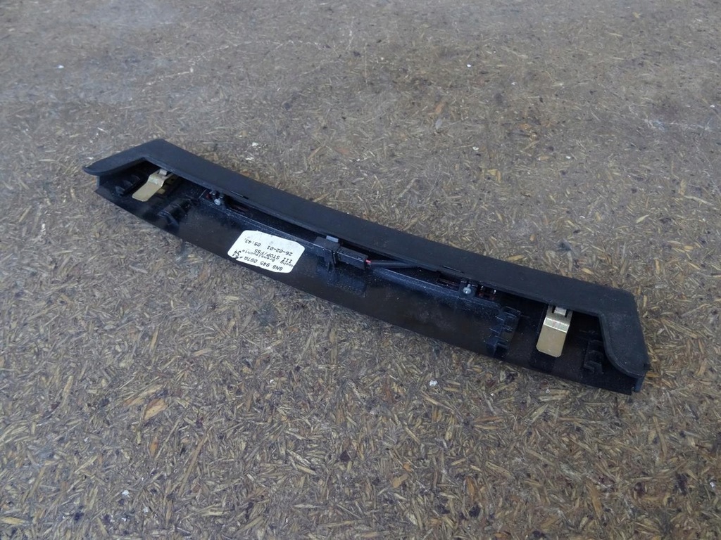 фото №11, Audi tt 8n coupe третий свет стоп 8n8945097a