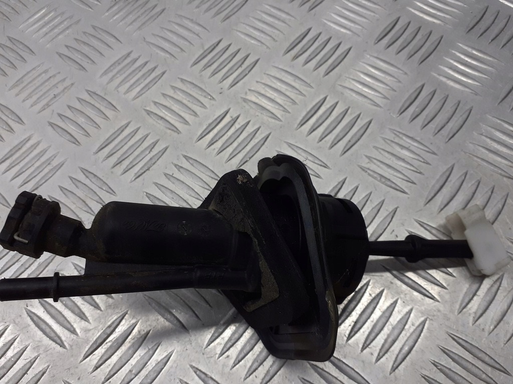 фото №1, Помпа зчеплення mazda 3 bk 1.6 pa66-gf35