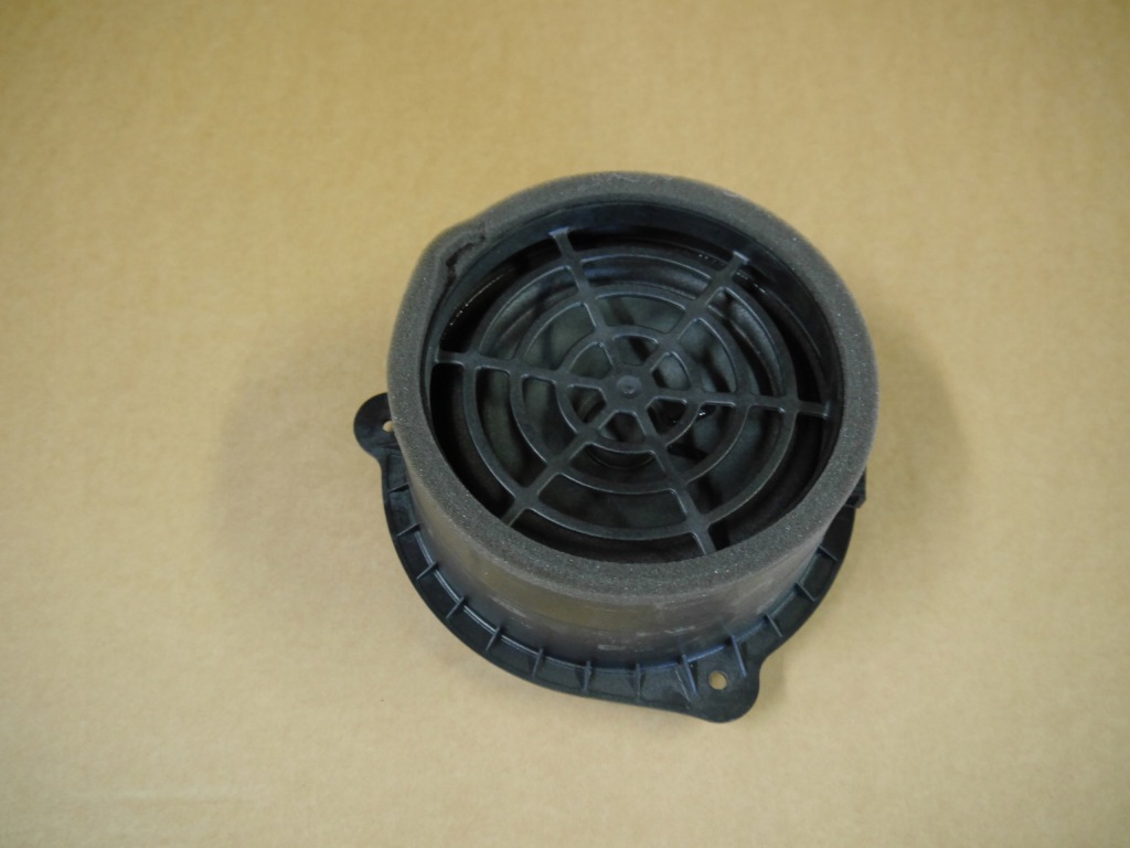 фото №1, Audi q7 4m динамік задня bose 4m0035411b