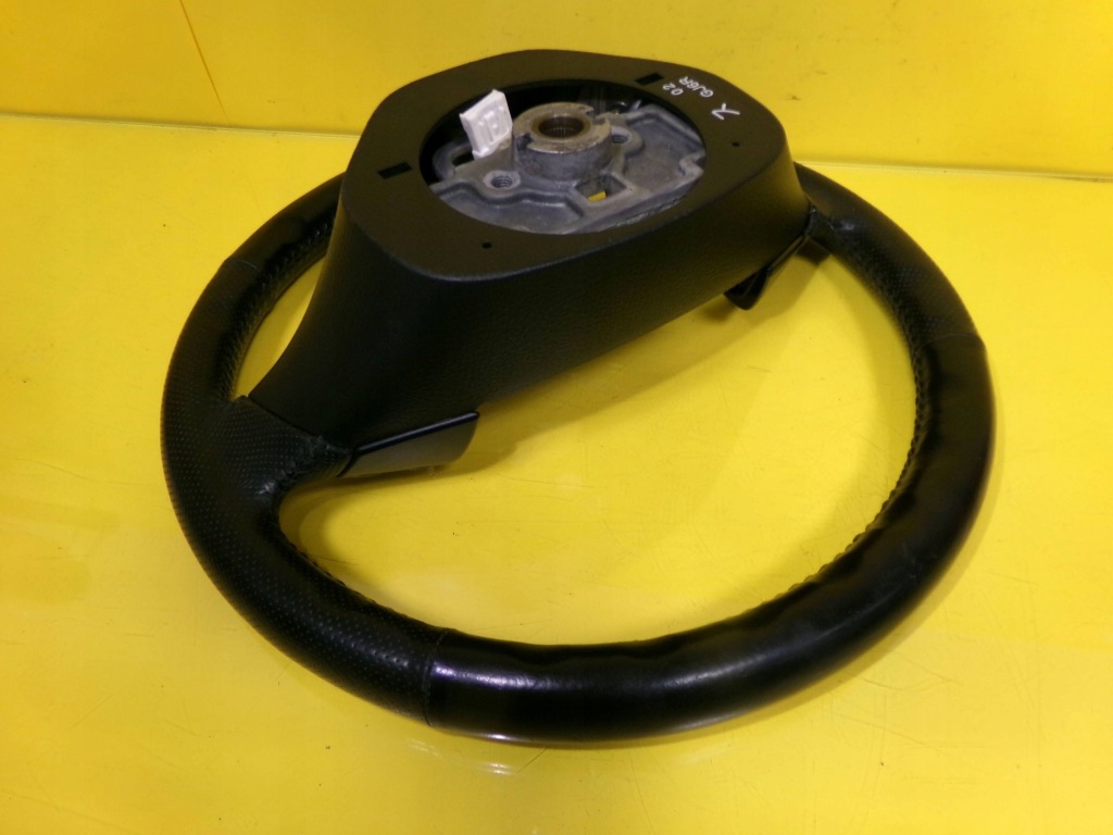 Воздуховод кожаный с подушка mazda 6 gs131-02320 nr167 в Украине