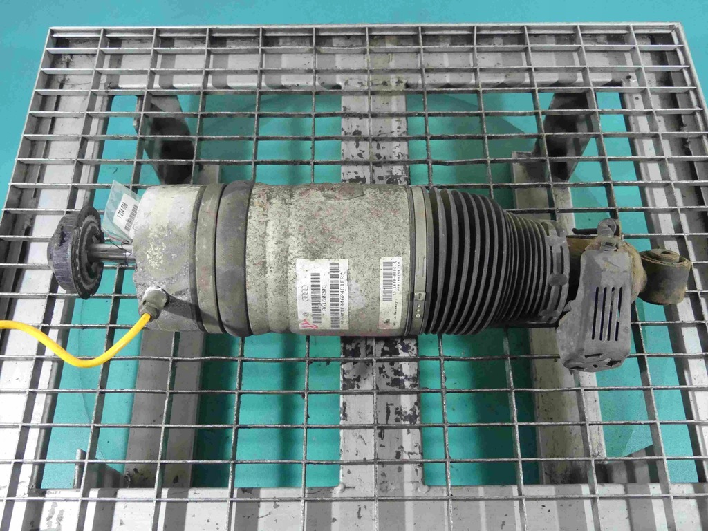 фото №1, Амортизатор задня правий audi q7 i 4l