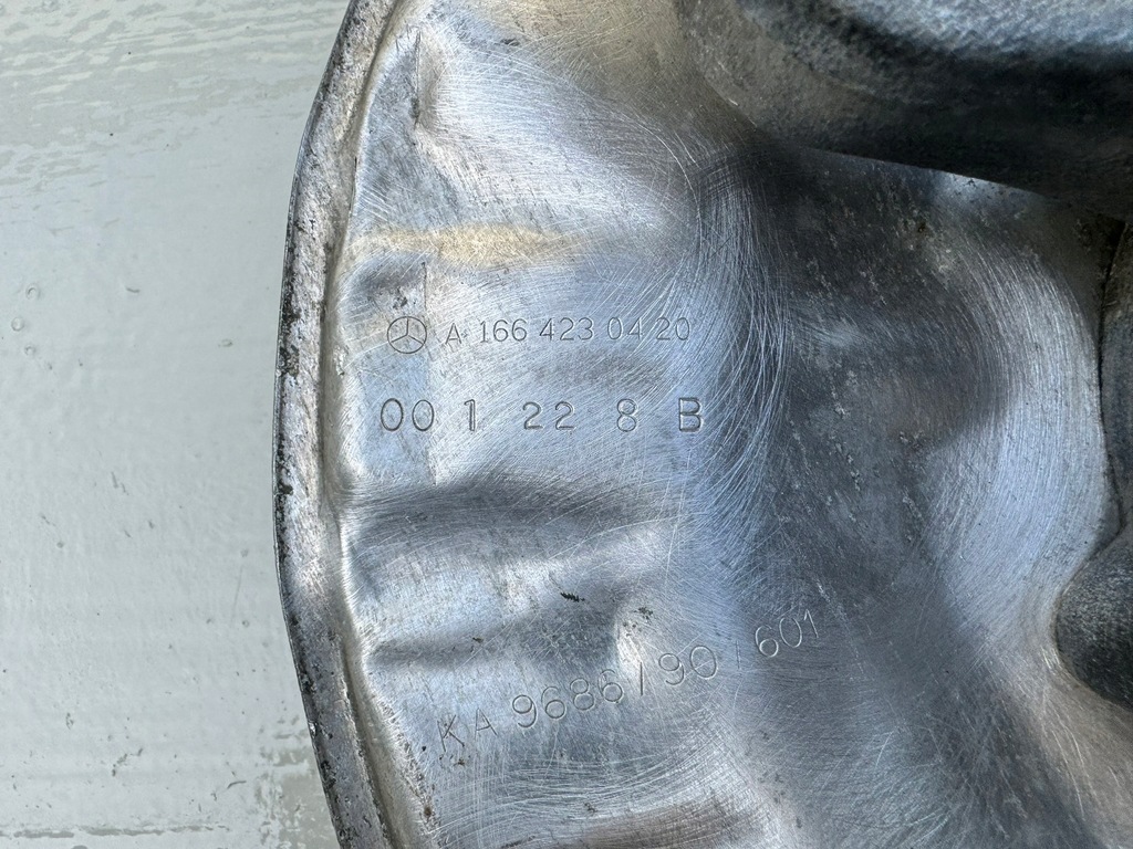 фото №16, Mercedes gl 2 ii x166 12-15r поворотний кулак права a1663570205