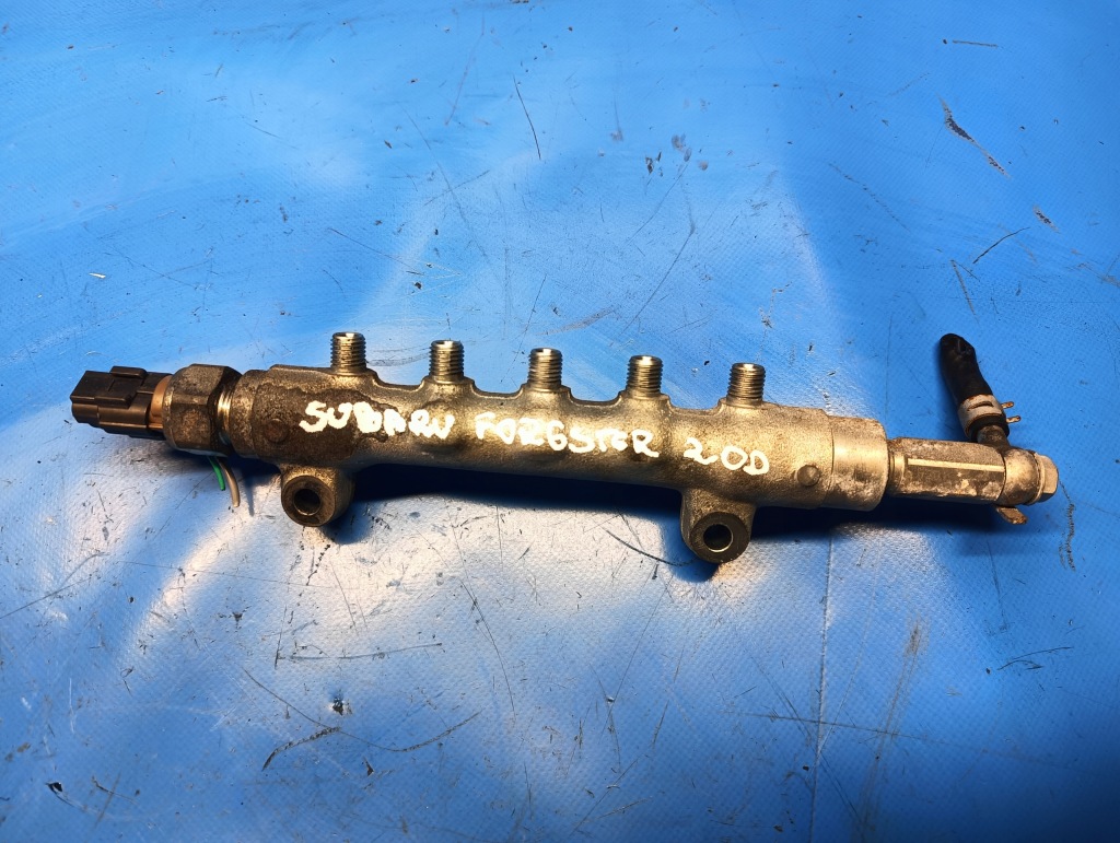 Купити Молдинг упорскування subaru forester 3 outback iv legacy v 2.0d