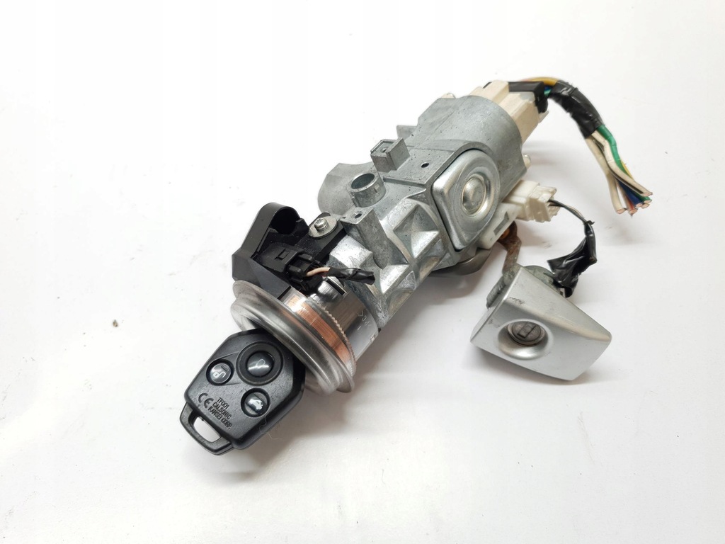 фото №3, Замок зажигания вкладыши subaru forester iii