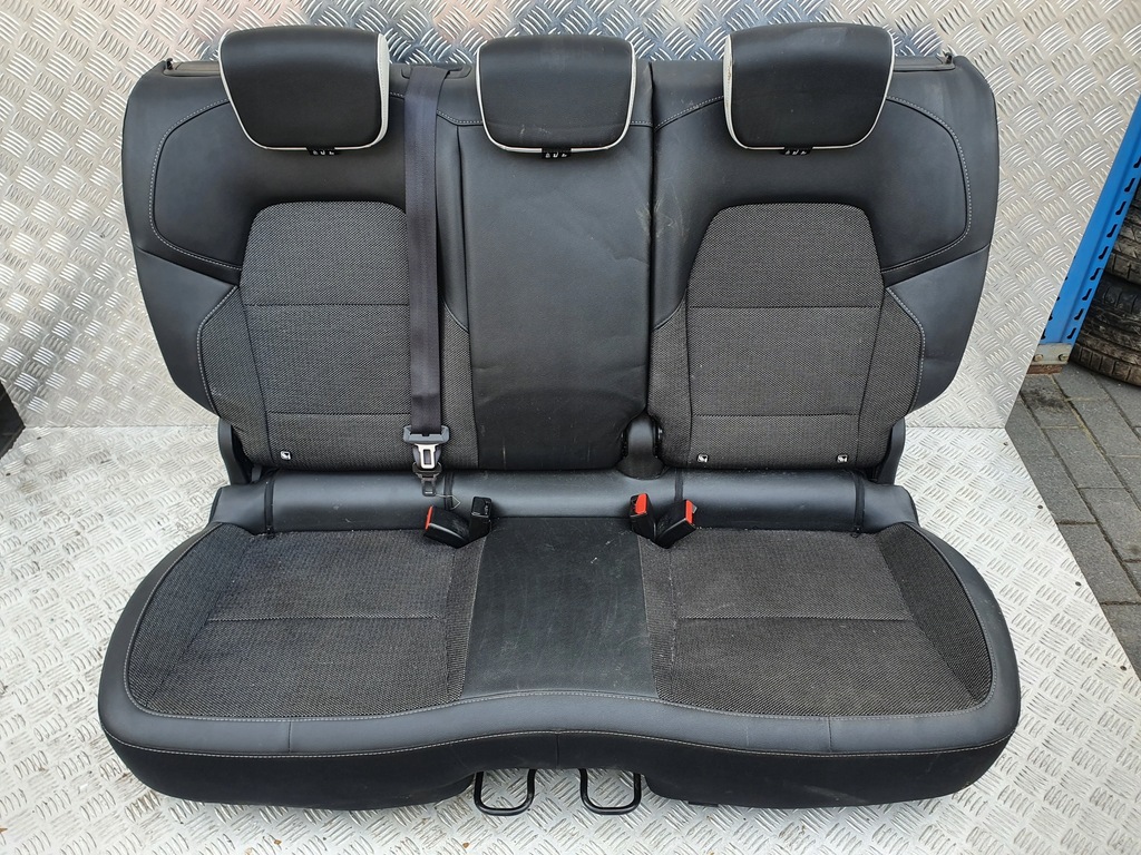 фото №1, Заднее сиденье сиденья крепления задняя renault captur ii 19-